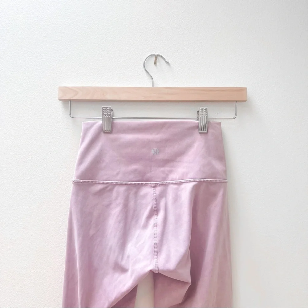 NWOT Lululemon Wunder Under High-Rise Snow Washed 28